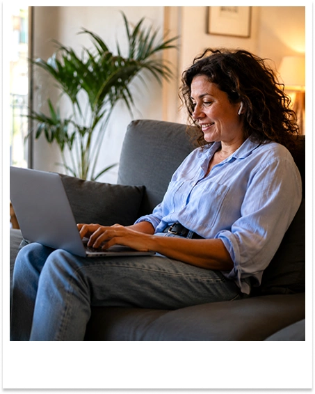 woman-at-laptop
